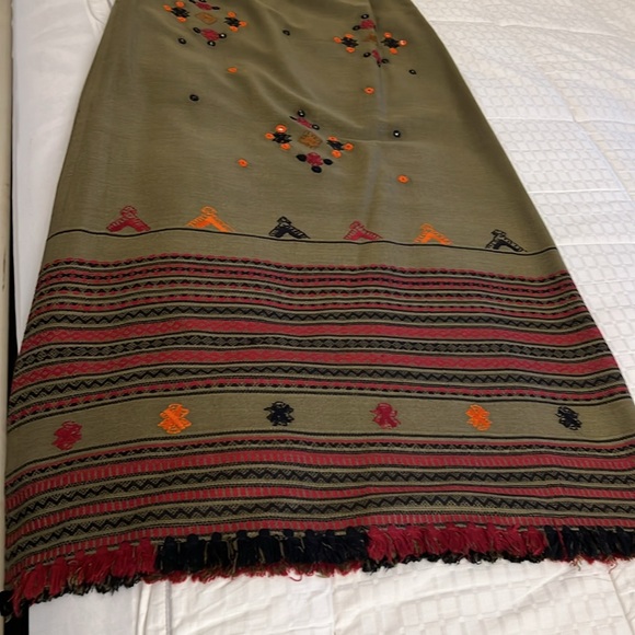 Sleeping on Snow boho maxi skirt with embroidered detail - Picture 3 of 8